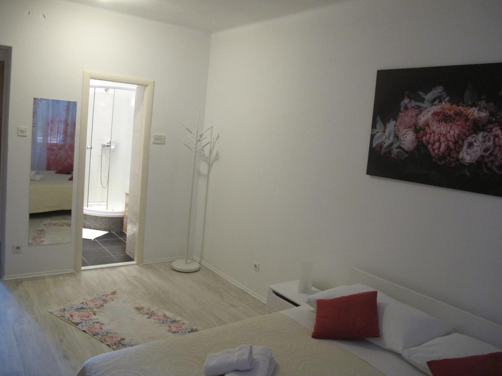 Rooms And Apartment Stambuk II Split Bagian luar foto